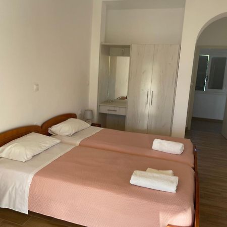 אגיוס גיורגיוס פגון Nafsika Apartments מראה חיצוני תמונה
